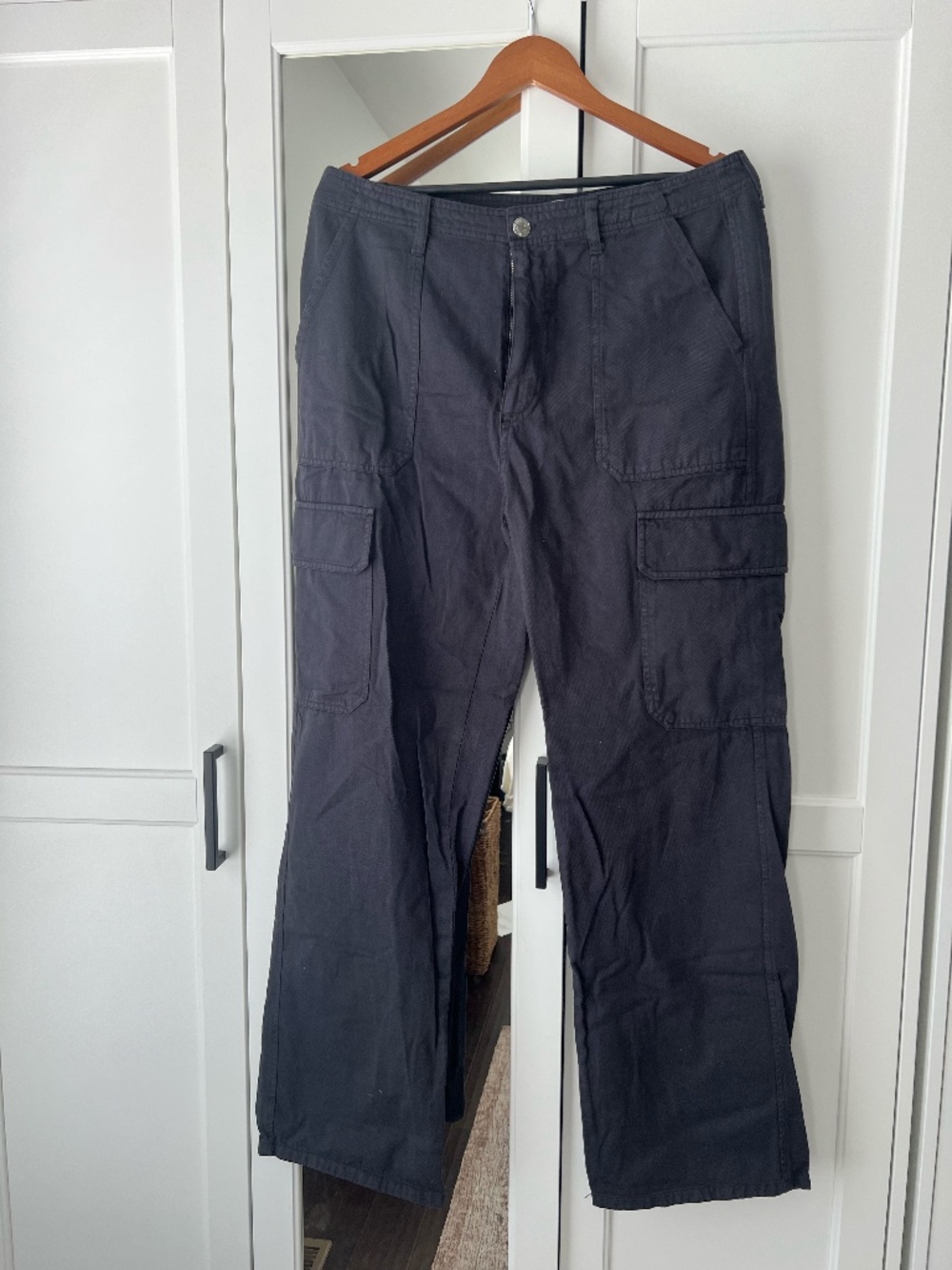 Zara Navy Blue Multi-Pocket Relaxed Fit Cargo Pants Size 10
